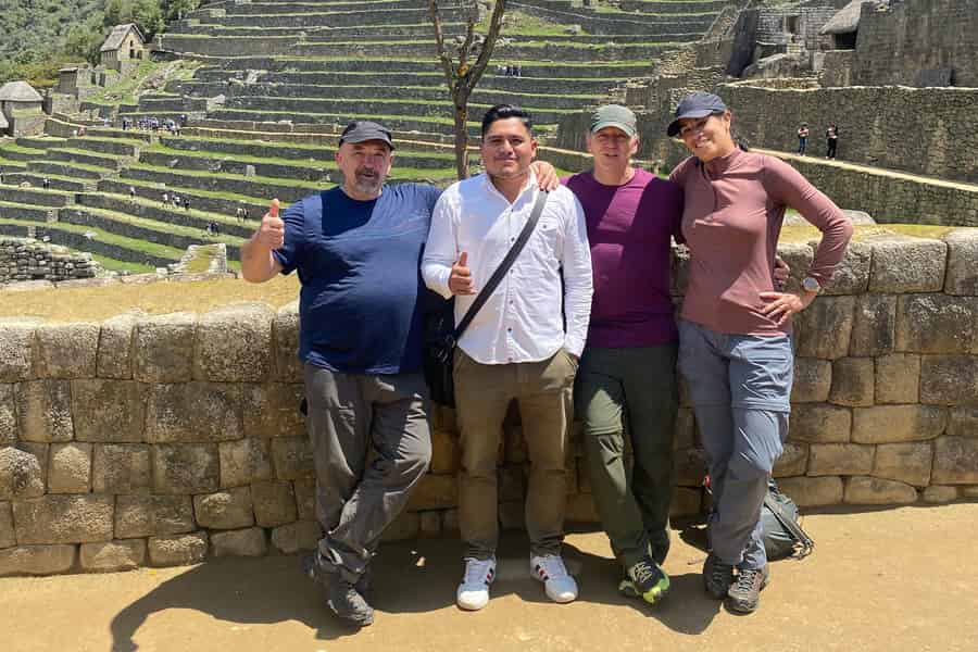 Von Aguas Calientes aus: Machu Picchu Tour mit Guide und Tickets. Foto: GetYourGuide Von Aguas Calientes aus: Machu Picchu Tour mit Guide und Tickets. Foto: GetYourGuide