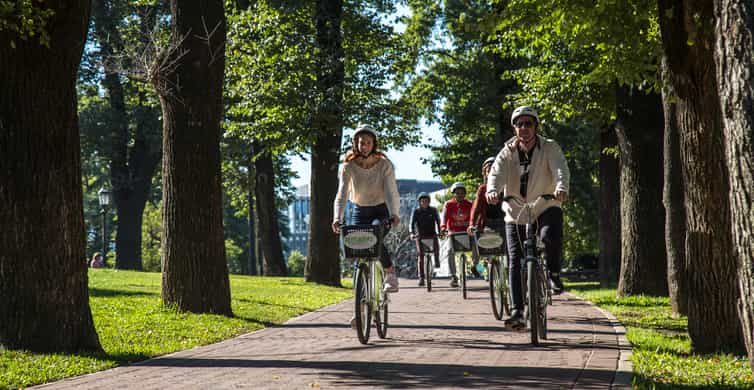 Buenos Aires: Full Day Bike Tour with Lunch