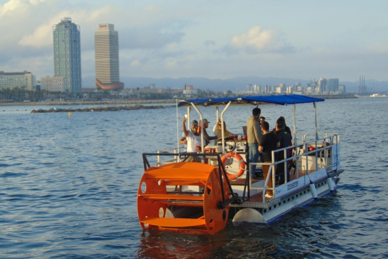 Barcelona: tour panorámico privado en barco a pedal de 1,5 horasBarcelona: tour individual en barco a pedal