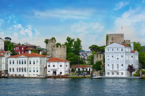 Istanbul: Bootsfahrt auf dem Bosporus mit Audio-App
