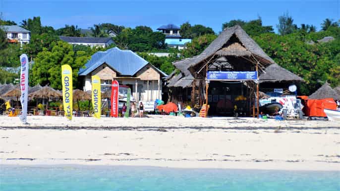 kendwa discover scuba diving at mnemba