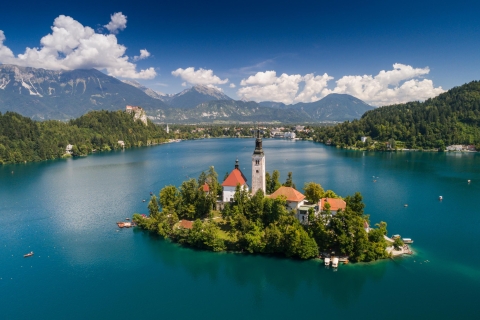 Ab Triest: Ljubljana und Bleder See - Ganztägige BustourLjubljana & Bleder See: Bustour auf Italienisch und Englisch