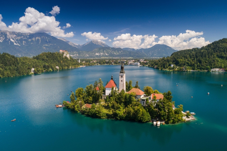 Ab Triest: Ljubljana und Bleder See - Ganztägige BustourLjubljana & Bleder See: Bustour auf Italienisch und Englisch
