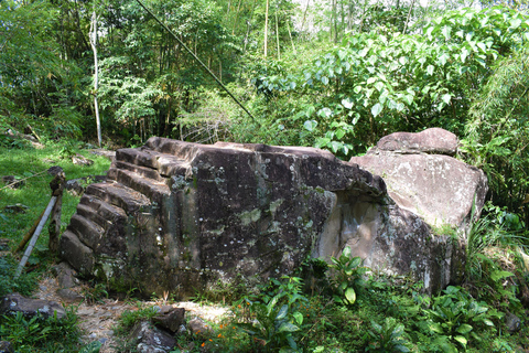 Excursão ao Cerro Tusa: Caminhe pela pirâmide natural mais alta - ida e voltaCerro Tusa: Caminhada até o topo da pirâmide natural mais alta