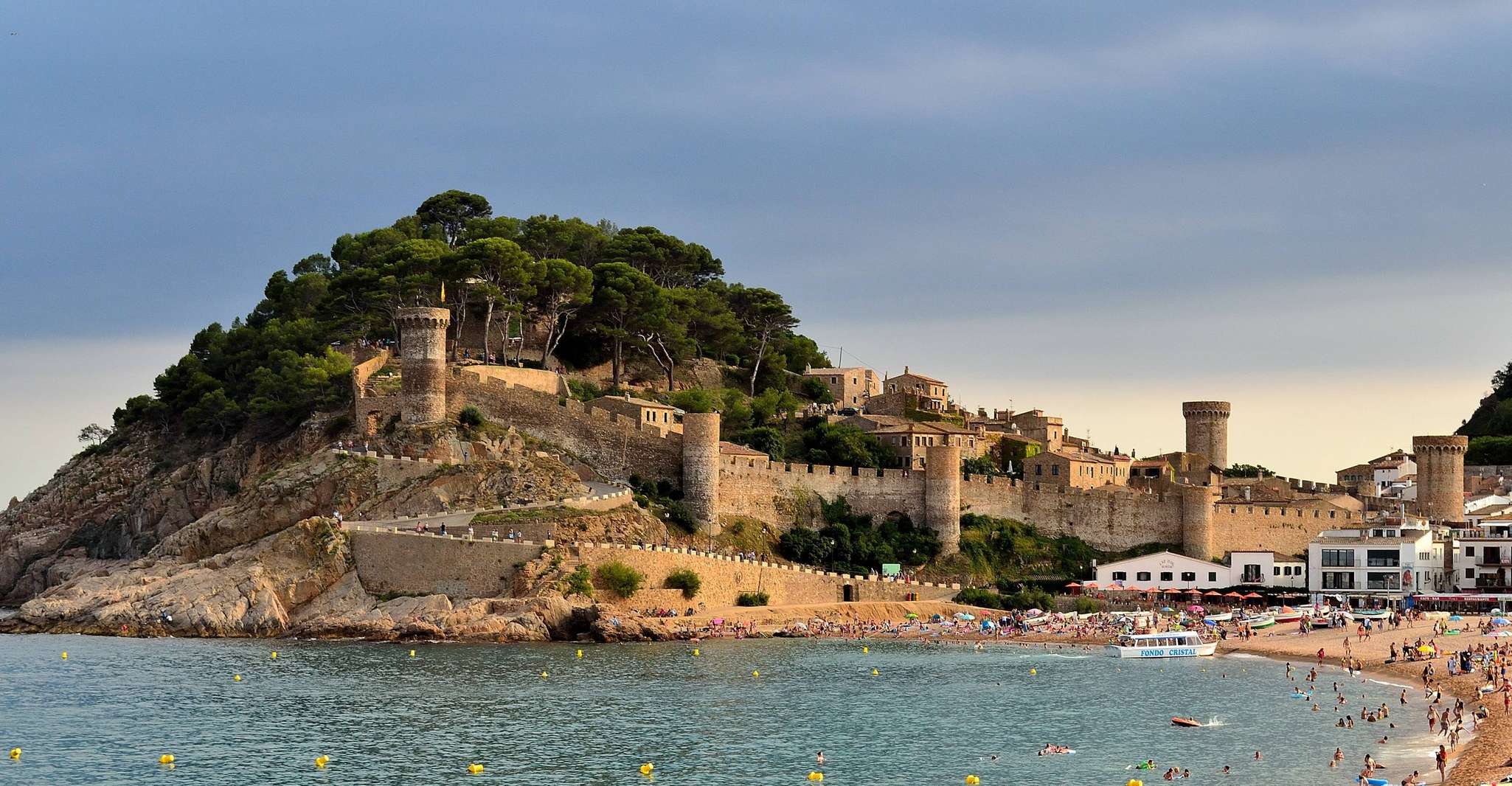 Costa Brava, Bootsfahrt und Tossa Besuch mit Hotel Pickup - Hizvo