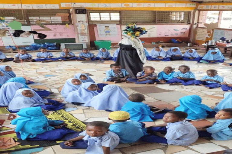 Zanzíbar: pueblo de Nungwi, bosque de Jozani y tour The RockZanzíbar: pueblo de Nungwi, bosque de Jozani y excursión a The Rock