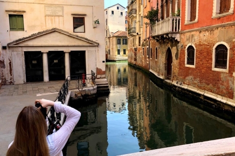 Tour a pie por Venecia y paseo en góndolaTour en francés