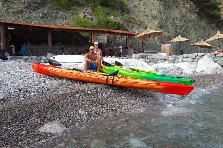 Budva: location de kayak et de stand up paddleLocation de kayak simple ou double
