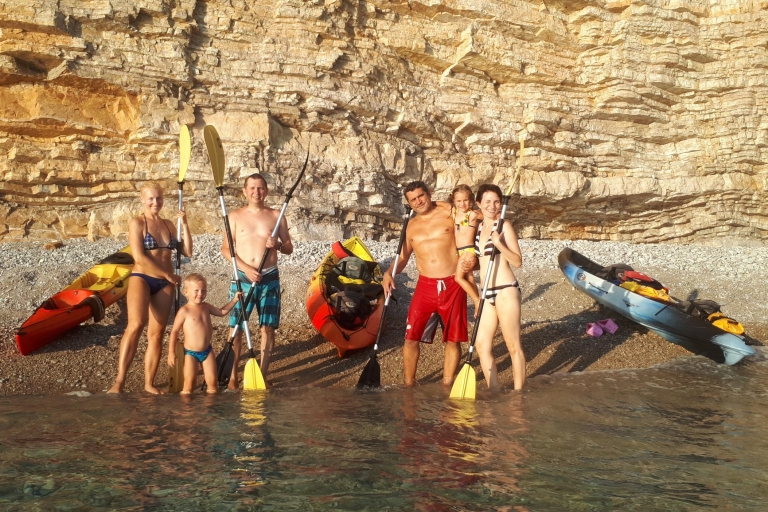Budva: alquiler de kayak y tablas de paddle surfAlquiler de tablas de paddle surf