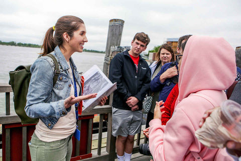 NYC: Ellis Island privat rundtur med Liberty Island AccessNYC: Ellis Island Private Tour med tillträde till Liberty Island