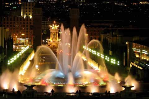 barcelona cable car sky views magic fountain castle visit