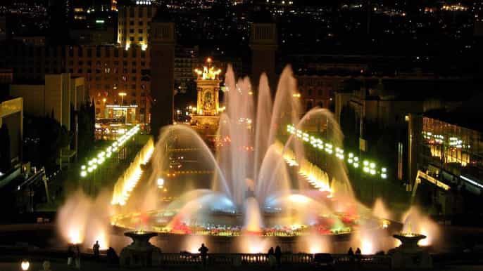 barcelona cable car sky views magic fountain castle visit
