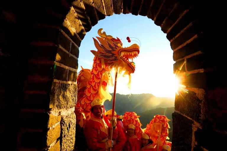 Beijing: Mutianyu Great Wall Guided Tour with Toboggan Ride Private tour guide+private driver+ticket