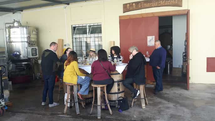 split wine and culinary tour