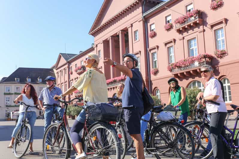 Karlsruhe Stadtrundfahrt mit dem Fahrrad GetYourGuide