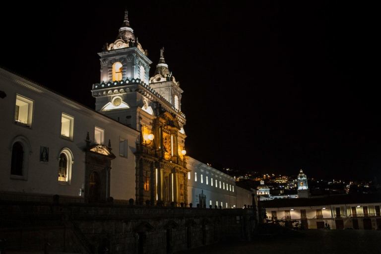 Quito: Miejskie legendy Quito przez nocOpcja z miejscem spotkania