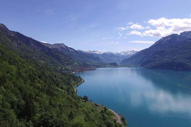 Tour in bicicletta della Valle di Interlaken: Fiumi, laghi e foresteTour in bicicletta della Valle di Interlaken - Fiumi, laghi e foreste