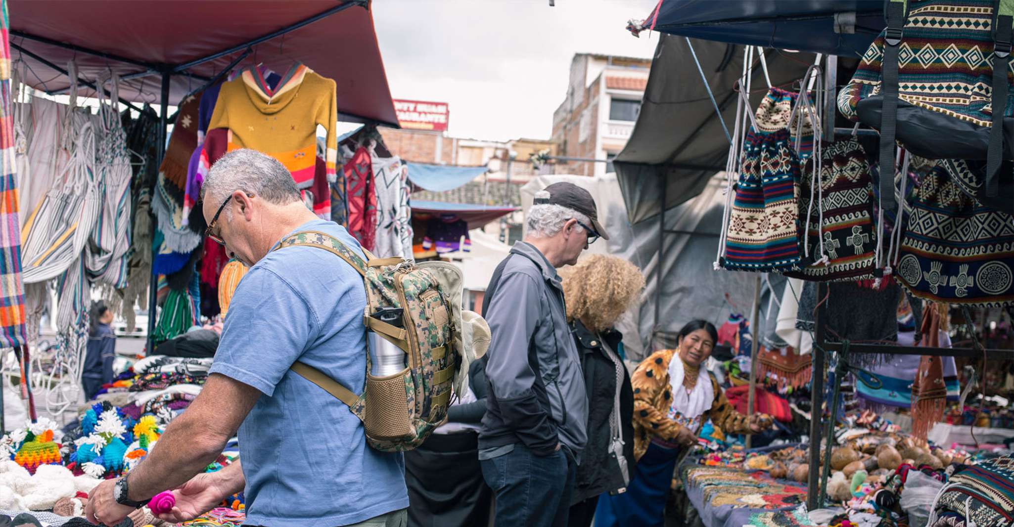 Von Quito, Otavalo, Cotacachi und Cuicocha Tagestour - Hizvo