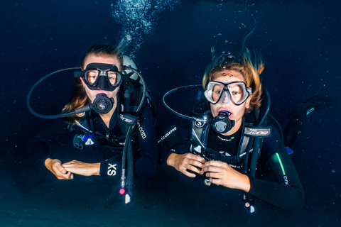 Open Water Diver Course + Advanced Open Water Diver Course Standard Option