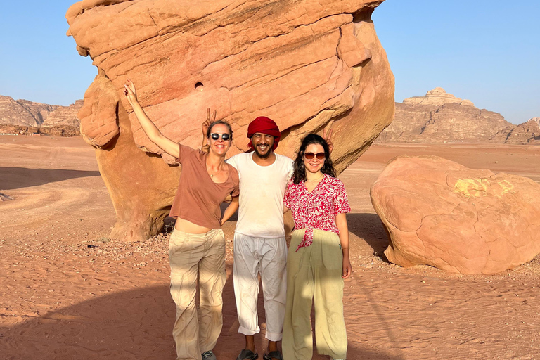 Wadi Rum: 2-Day Southern Desert Tour, Camel & Stargazing