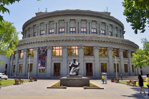 Yerevan: Private City Tour