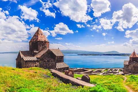 Tour privado: Lago Sevan, Dilijan, Goshavank y Haghartsin