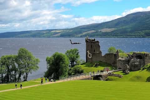 Edinburgh: Loch Ness, Inverness & Highlands Tour in Spanish