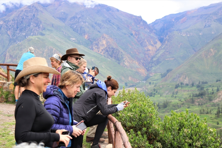 Desde Arequipa: Cañón del Colca de 3 días con parada en Puno