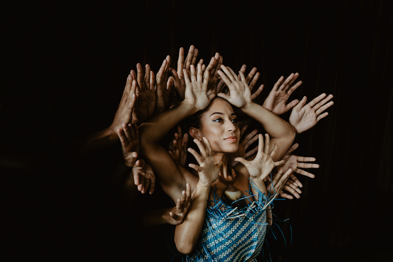 Fiji Untold w VOU HUB: pokaz wieczorny, NadiFidżi nieznane w VOU HUB: Pokaz nocny, Nadi