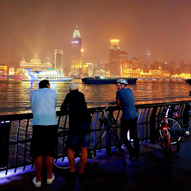 Shanghai Charming Nacht kleine Gruppe Fahrradtour - Hizvo