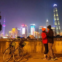 Shanghai Charming Night Petit Groupe Bike Tour - Hizvo