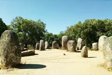 Évora and Megalithic Circuit Private Tour 10H