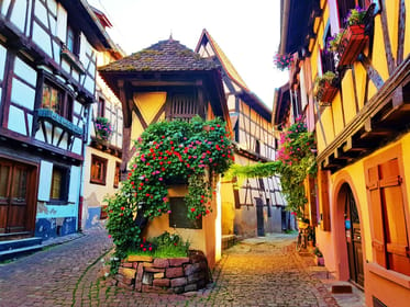 From Colmar, 3 Villages in France, Germany, and Switzerland - Housity