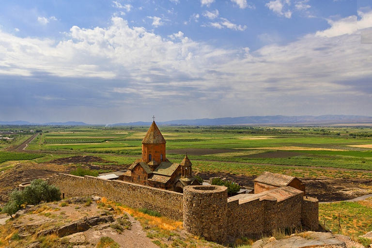 Tour Privado a Khor Virap, Garni, Geghard e Lago SevanVisita Guiada Privada