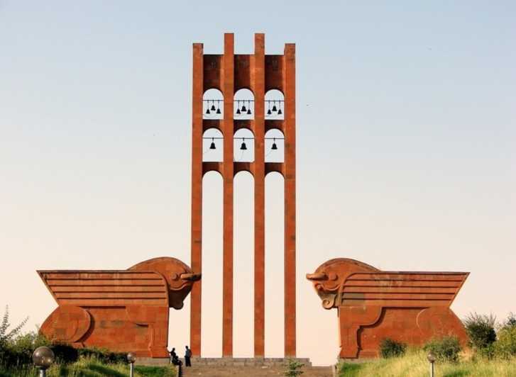 Armenia: Private Tour to Sardarapat, Echmiadzin, & Zvartnots