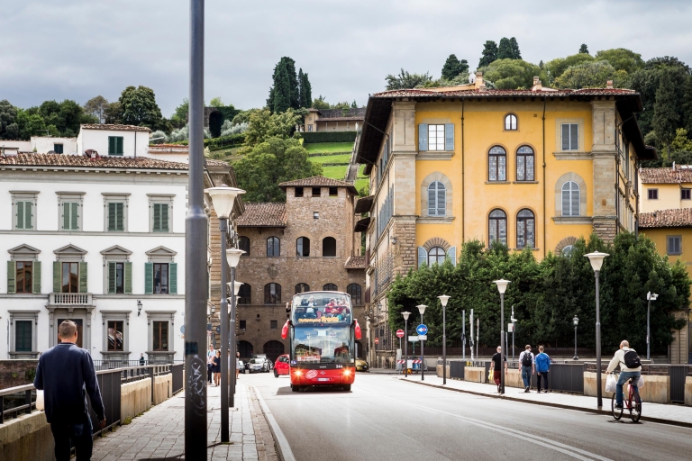 Visita guiada a la Galería de los Uffizi y billete para el recorrido en autobús con paradas libresVisita guiada a la Galería Uffizi y autobús turístico de 48 horas