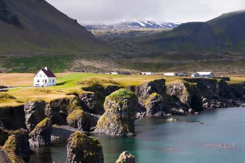 Reykjavic: Private Snaefellsnes and Kirkjufell Jeep Tour