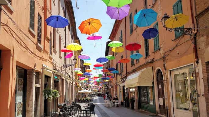 ferrara guided city highlights walking tour
