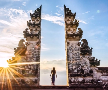 East Bali: Lempuyang Gates, Tenganan, & Water Palaces Tour