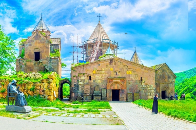 Erevan : Visite privée de Garni, Geghard, le lac Sevan, et DilijanVisite privée sans guide