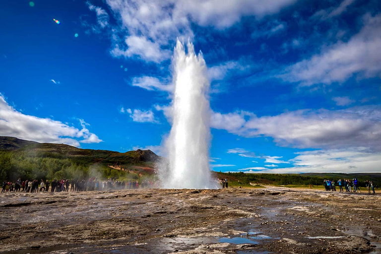 Van Reykjavik: Full-Day Paardrijden & Golden Circle TourFull-Day Paardrijden & Golden Circle Tour - Ophalen inbegrepen