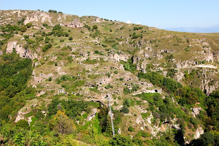 Privare Tour: Tatev, Ropeway, Khndzoresk, &amp; Areni WinaryPrivé rondleiding