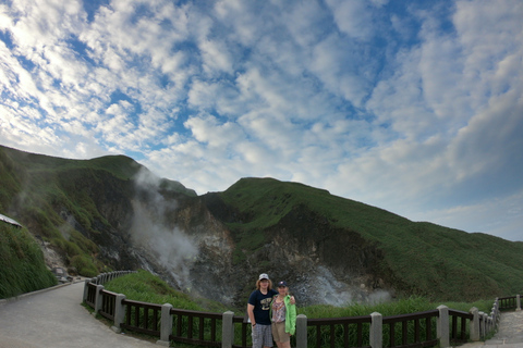 Van Taipei: privétour Yangmingshan-vulkaan en natuurPrivé Yangmingshan-vulkaantour