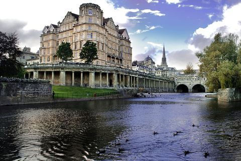 Från London: Stonehenge, Bath och Lacock i soluppgångenFrån London: till Stonehenge, Bath, &amp; Lacock i soluppgången