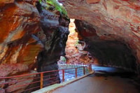 Favoloso Red Canyon e Entrevaux, Tour privato di una giornata intera - Hizvo