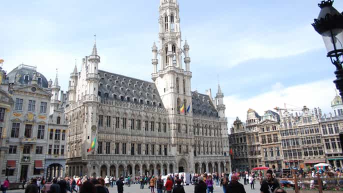 tour gratuito a pie por bruselas con tasa de reserva