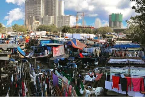 Mumbai: Sightseeing and Dharavi Slum Tour