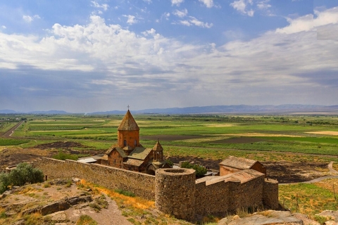 Armenia: Excursión Privada al Monasterio de Khor VirapExcursión con Guía Privado