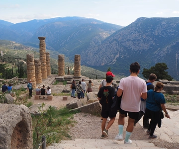 From Athens: Day Tour to Delphi