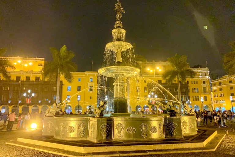 Lima: Tour Nocturno Luces, Pisco y Diversión y Cata de PiscoOpción Estándar